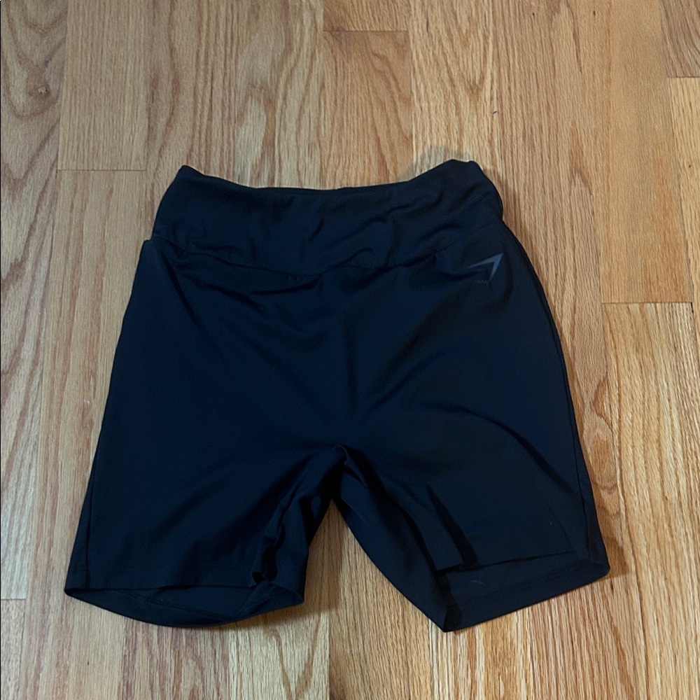 Gym shark Black Bike Shorts for Women